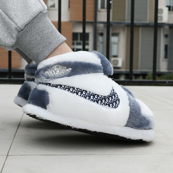 AETHERIA™ - Sneaker Slippers