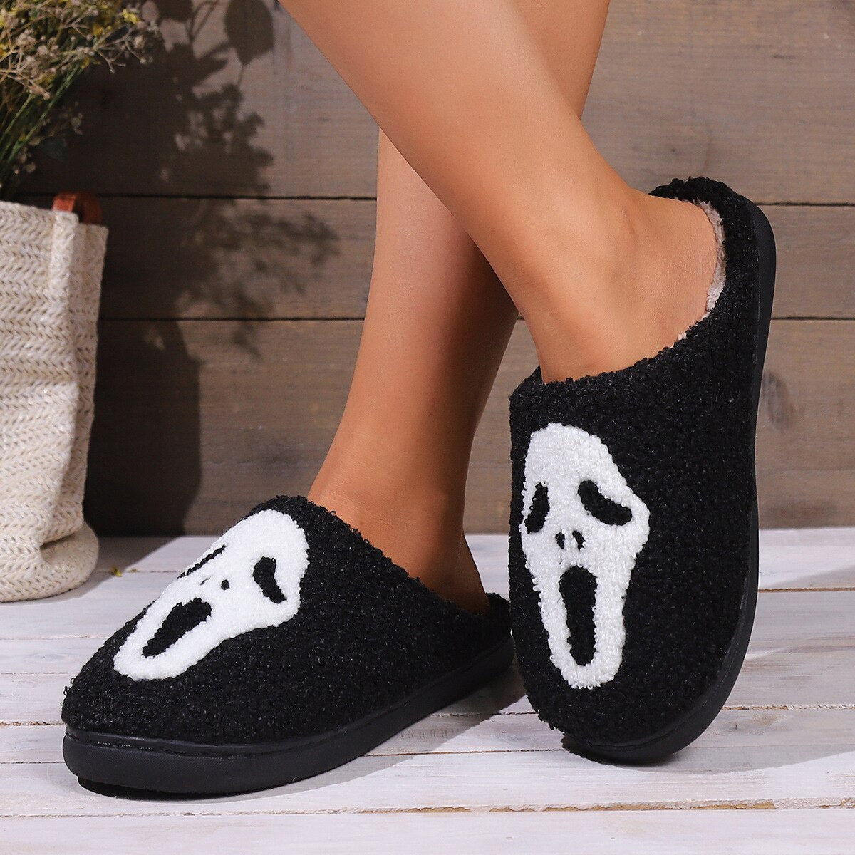 AETHERIA™  - Ghost Face Slippers